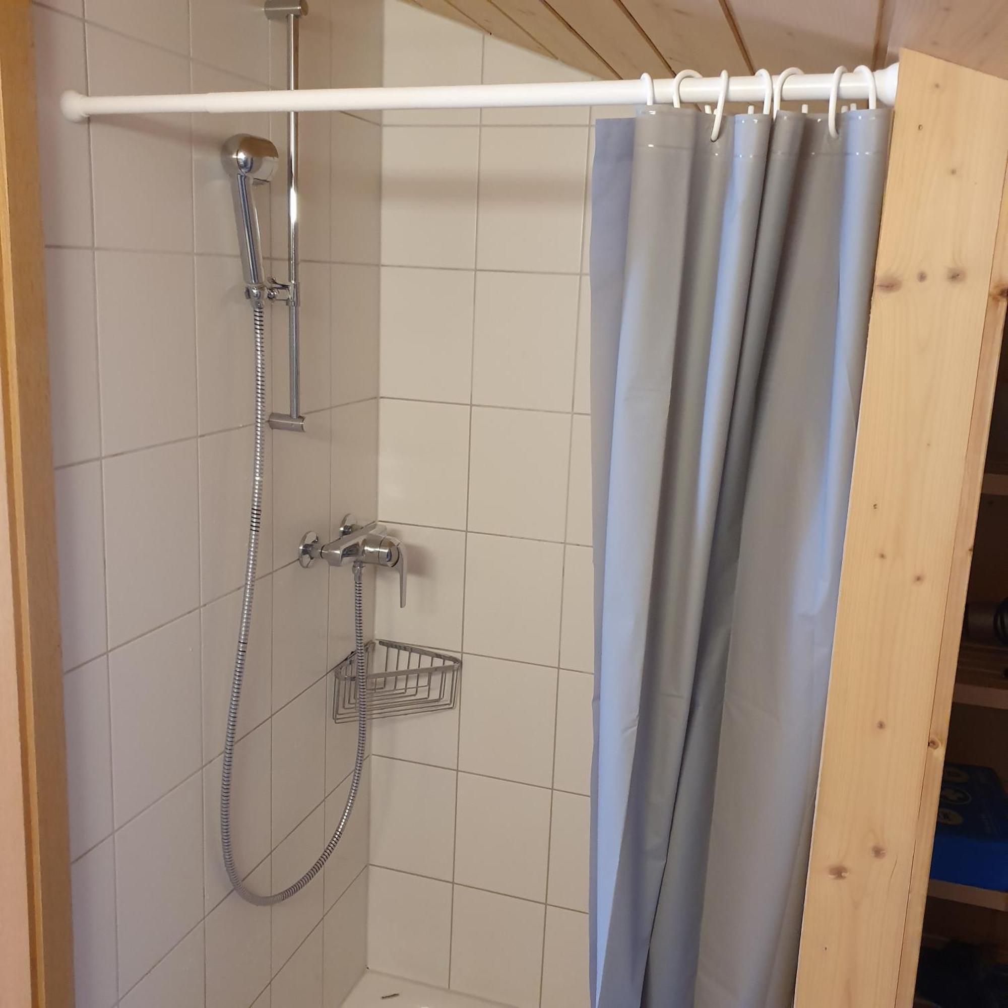 Chalet Diana Lakefront Рінґґенберґ Номер фото